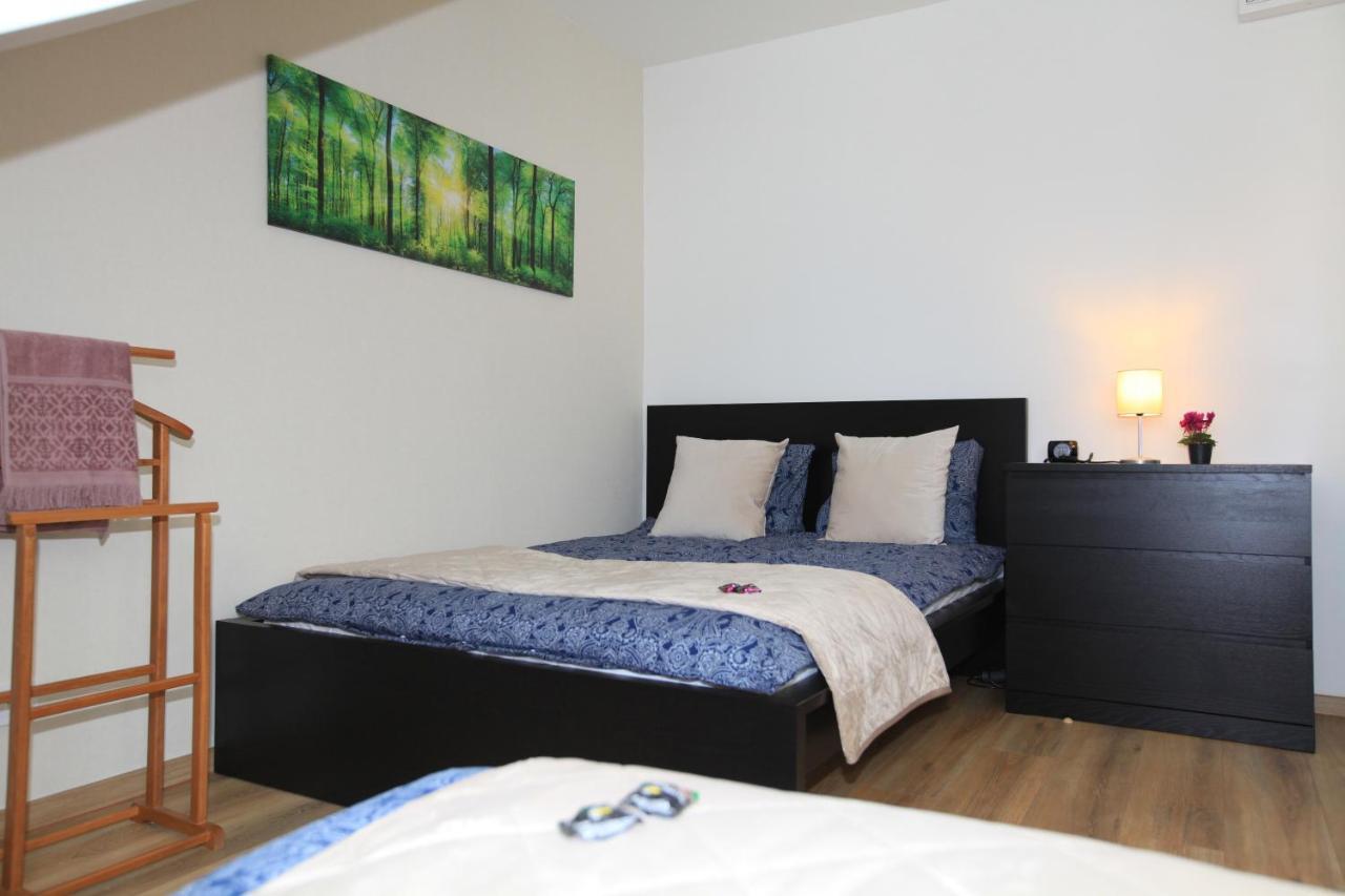 Paskal-Lux Apartments With Free Parking And Ac Budapest Exteriör bild