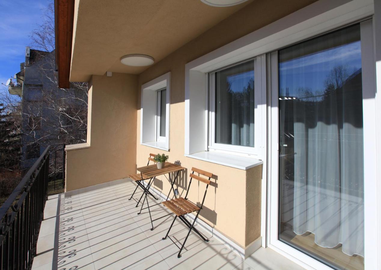 Paskal-Lux Apartments With Free Parking And Ac Budapest Exteriör bild