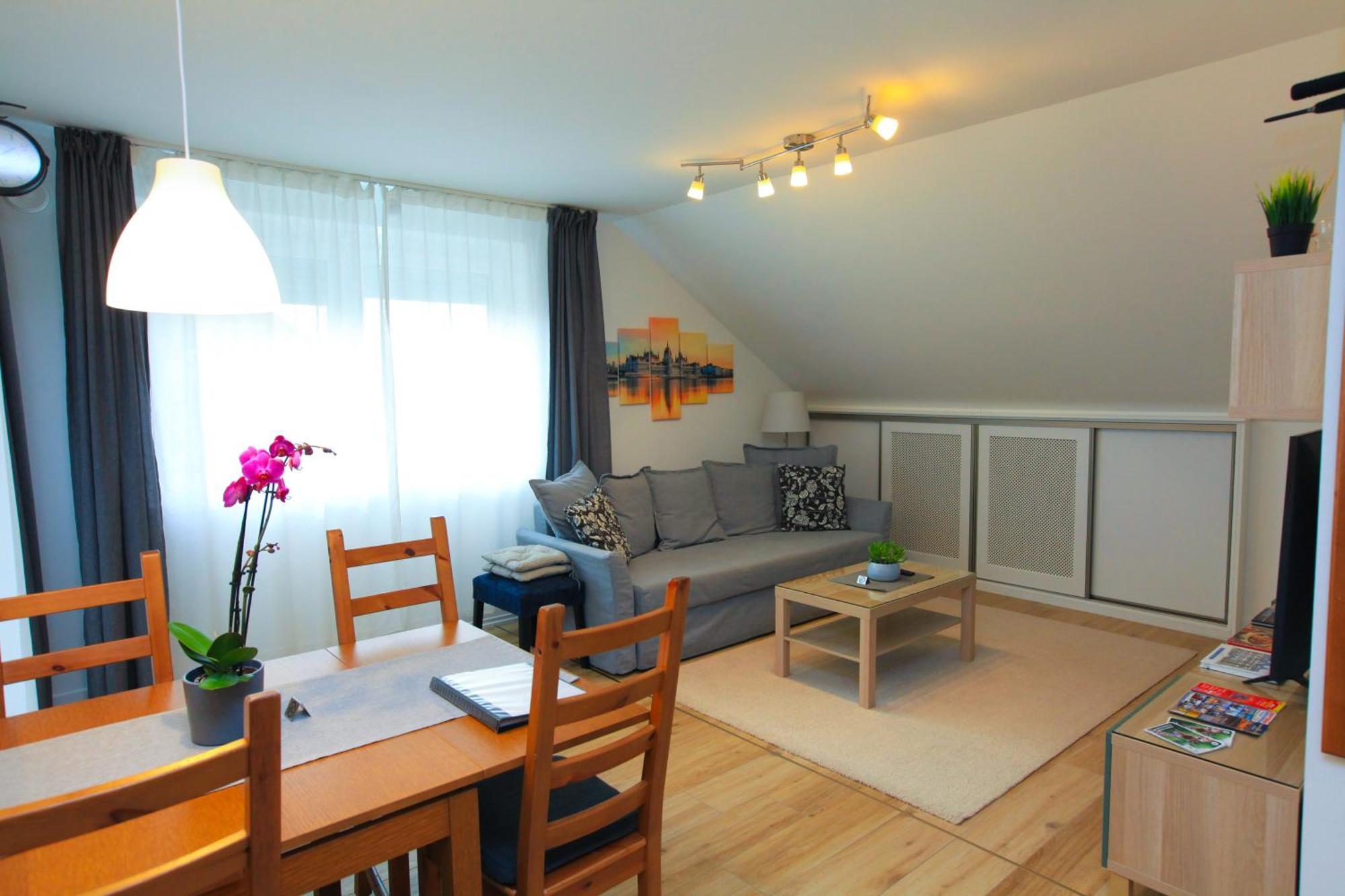 Paskal-Lux Apartments With Free Parking And Ac Budapest Exteriör bild